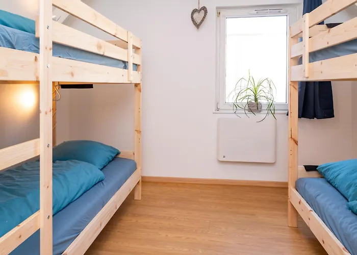 Bretzel Bed Petite Venise Bed In Shared Center Wi-fi 3*